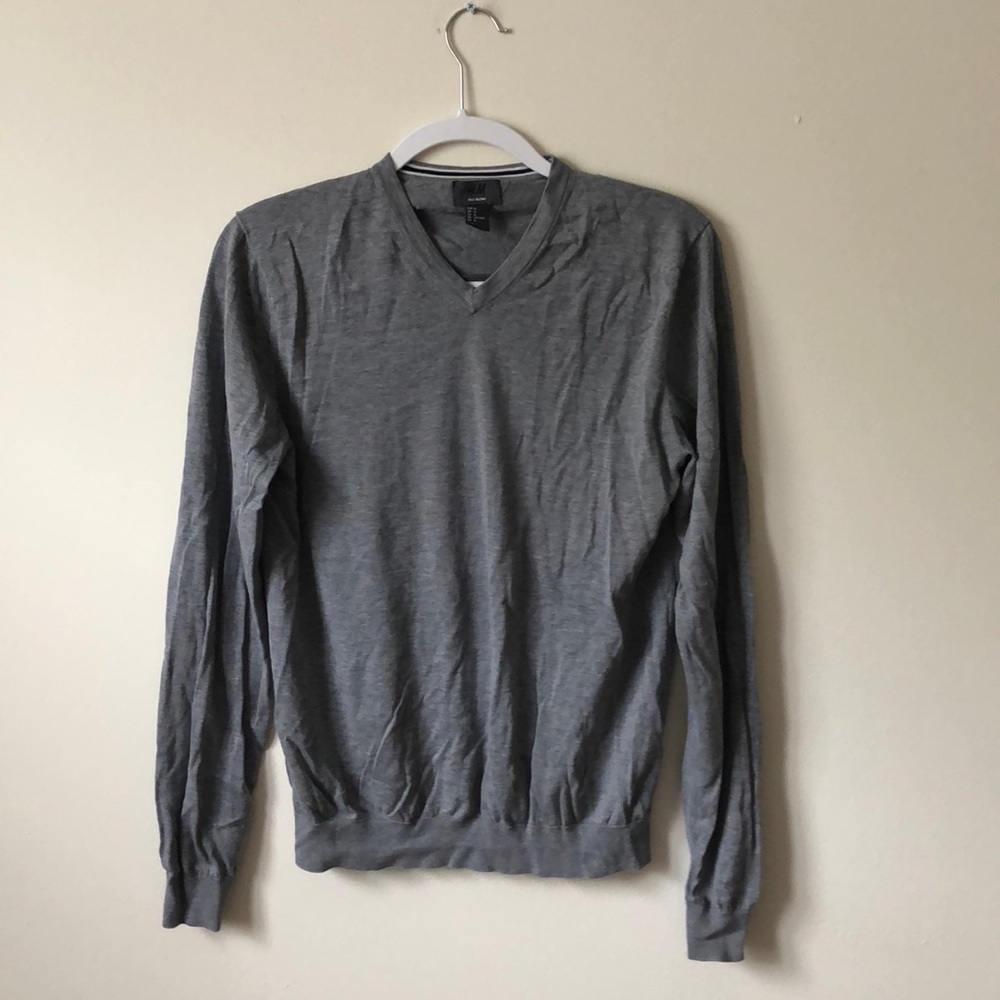 LAST CHANCE! H&M crew neck sweater